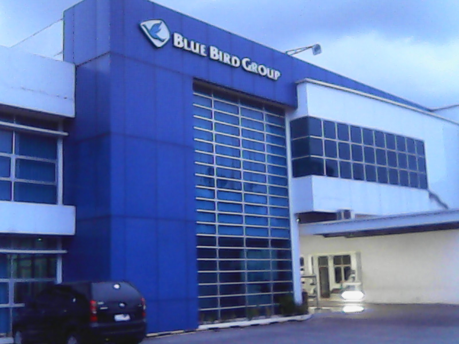 Info Gaji PT. Blue Bird Pusaka Terlengkap